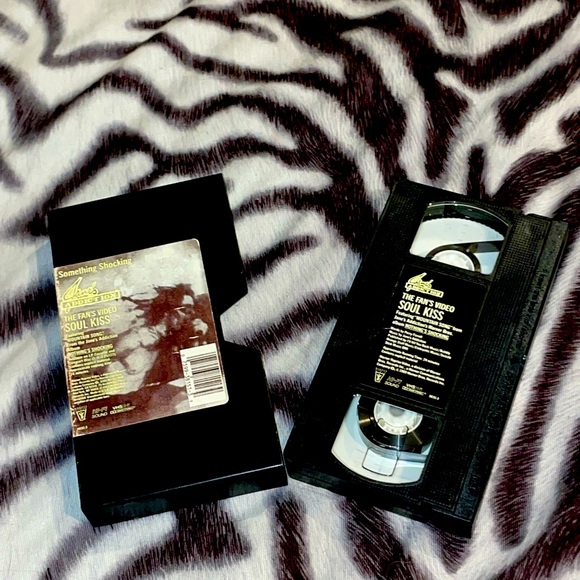 JANES ADDICTION THE FAN’s VIDEO SOUL KISS SOMETHING SHOCKING VHS - Picture 5 of 6